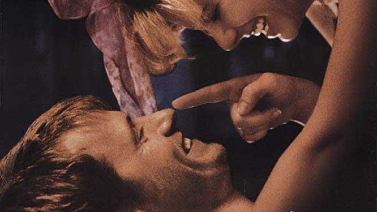 مشاهدة فيلم Two If By Sea 1996 مترجم