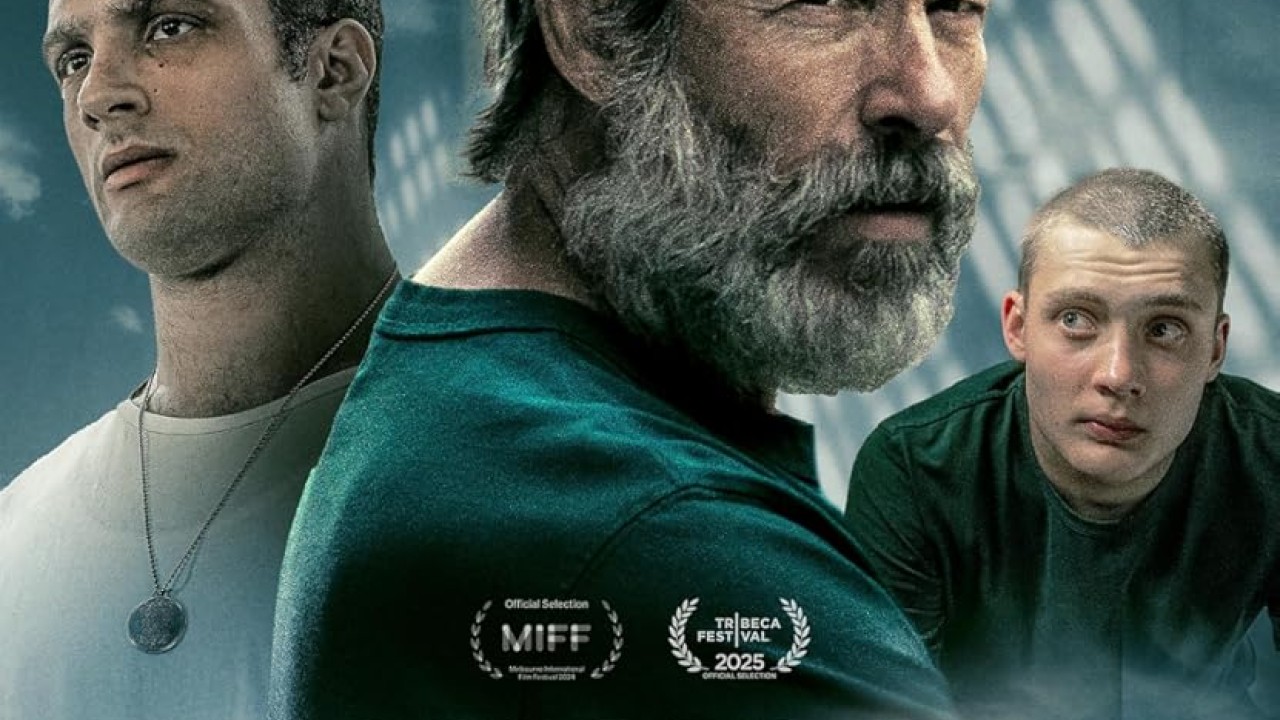 مشاهدة فيلم Inside مترجم