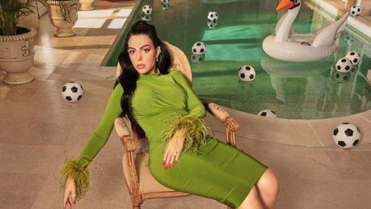 مشاهدة مسلسل I Am Georgina موسم 1 حلقة 3