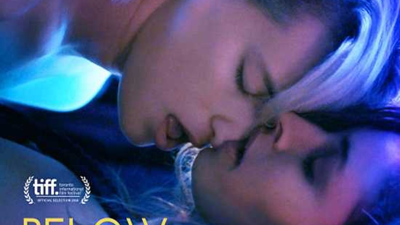فيلم Below Her Mouth 2016 مترجم