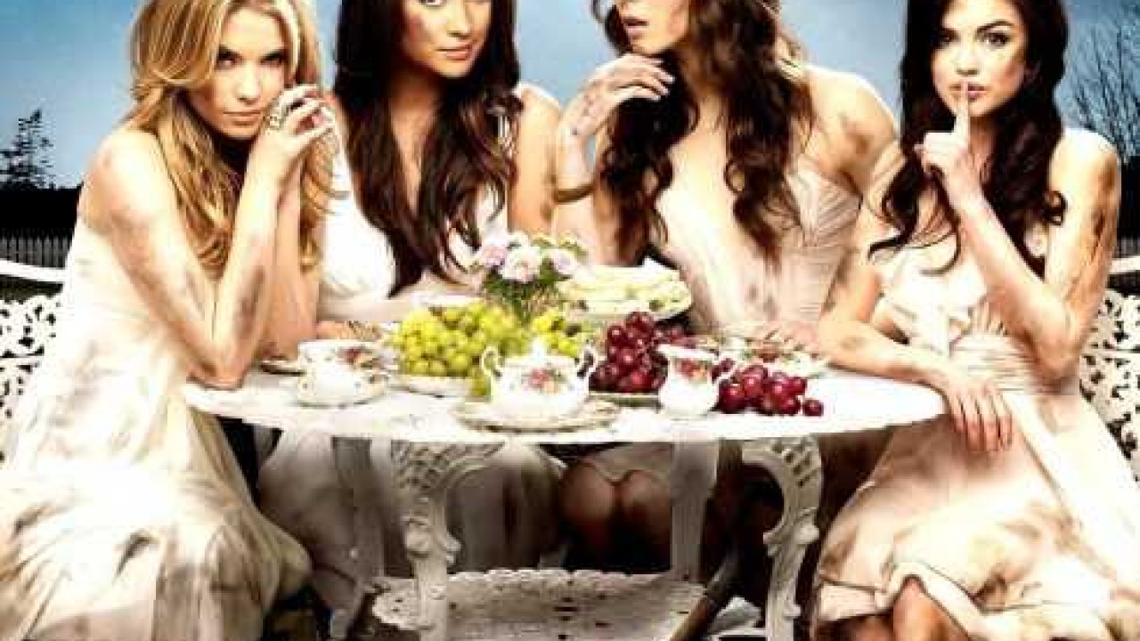 مشاهدة مسلسل Pretty Little Liars موسم 2 حلقة 20