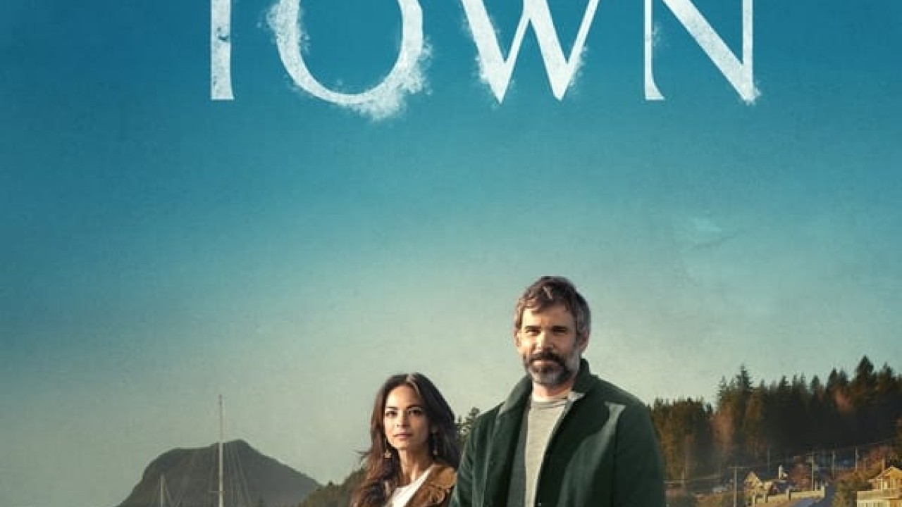 Murder in a Small Town الموسم 1