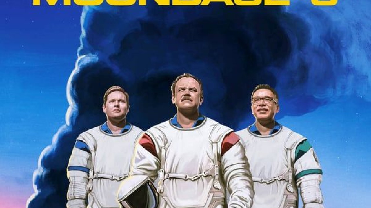 Moonbase 8 الموسم 1