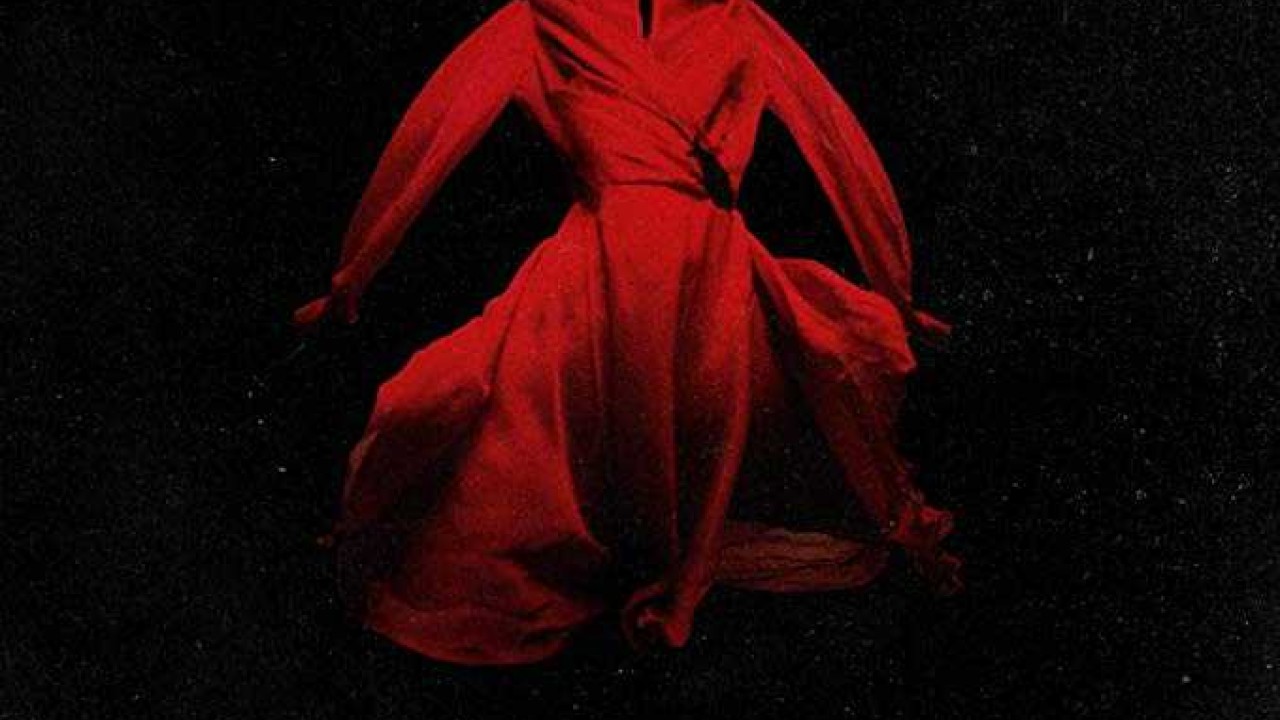 مشاهدة فيلم In Fabric 2018 مترجم