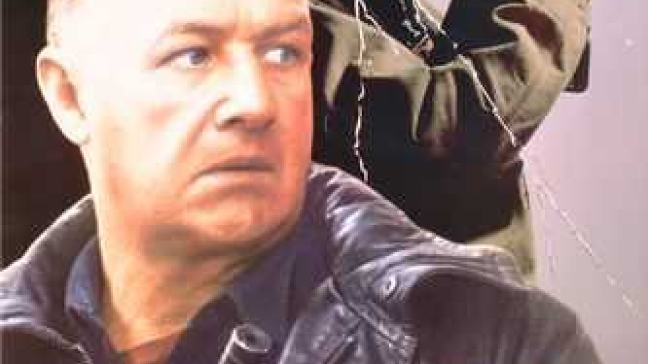 مشاهدة فيلم The Package 1989 مترجم