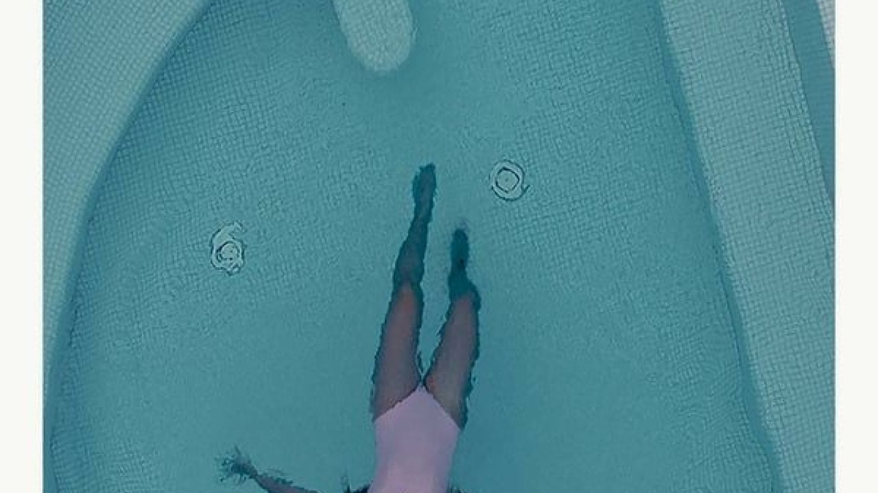 مشاهدة فيلم Agnes Joy 2019 مترجم