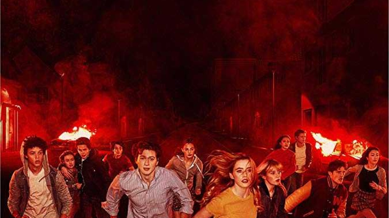 The Society الموسم 1