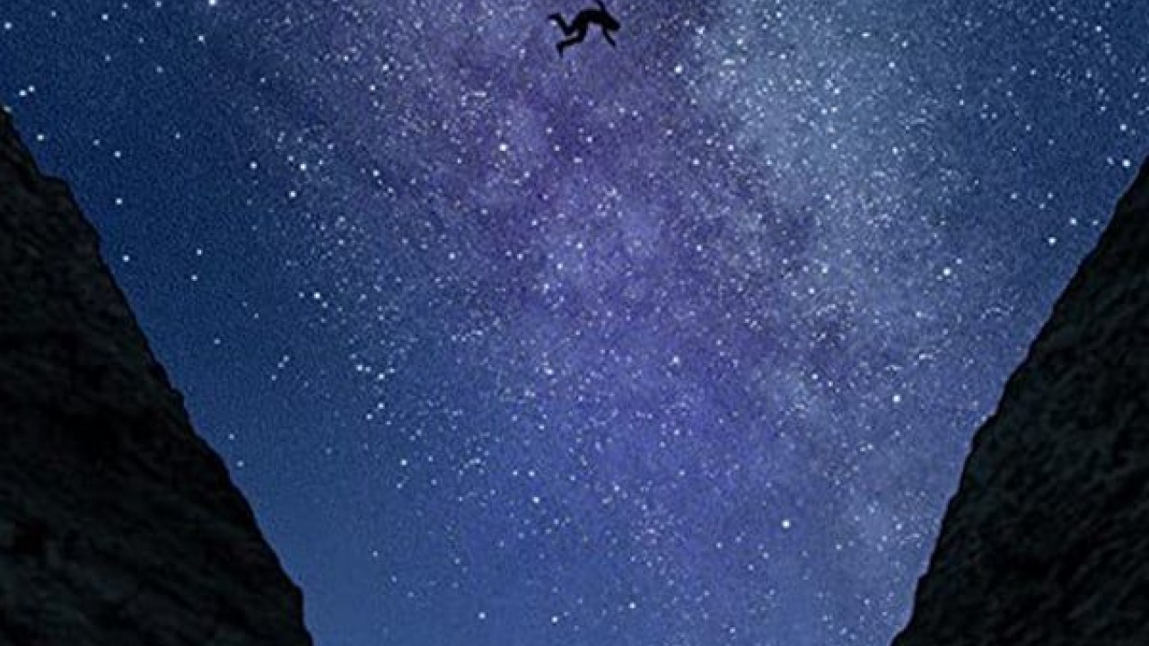 مشاهدة فيلم The Hill and the Hole 2019 مترجم