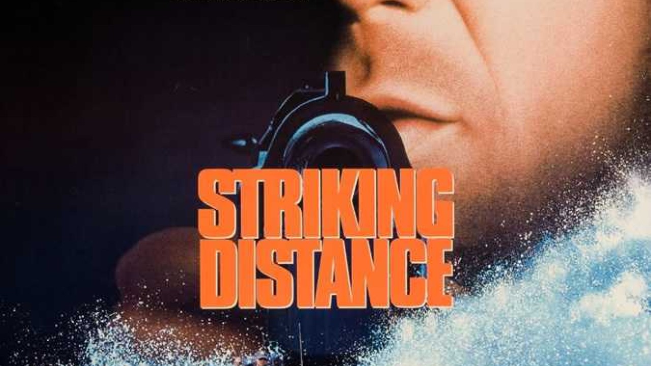 مشاهدة فيلم Striking Distance 1993 مترجم