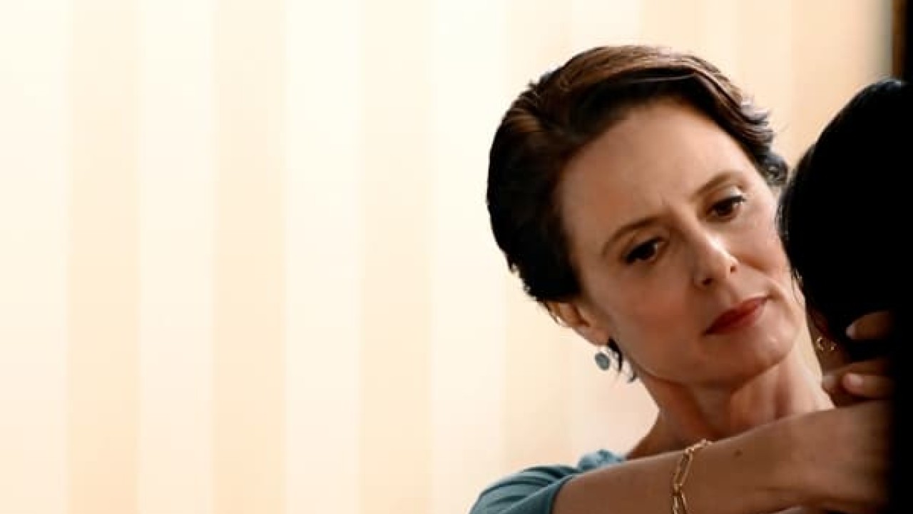 مشاهدة فيلم Under Her Control 2022 مترجم