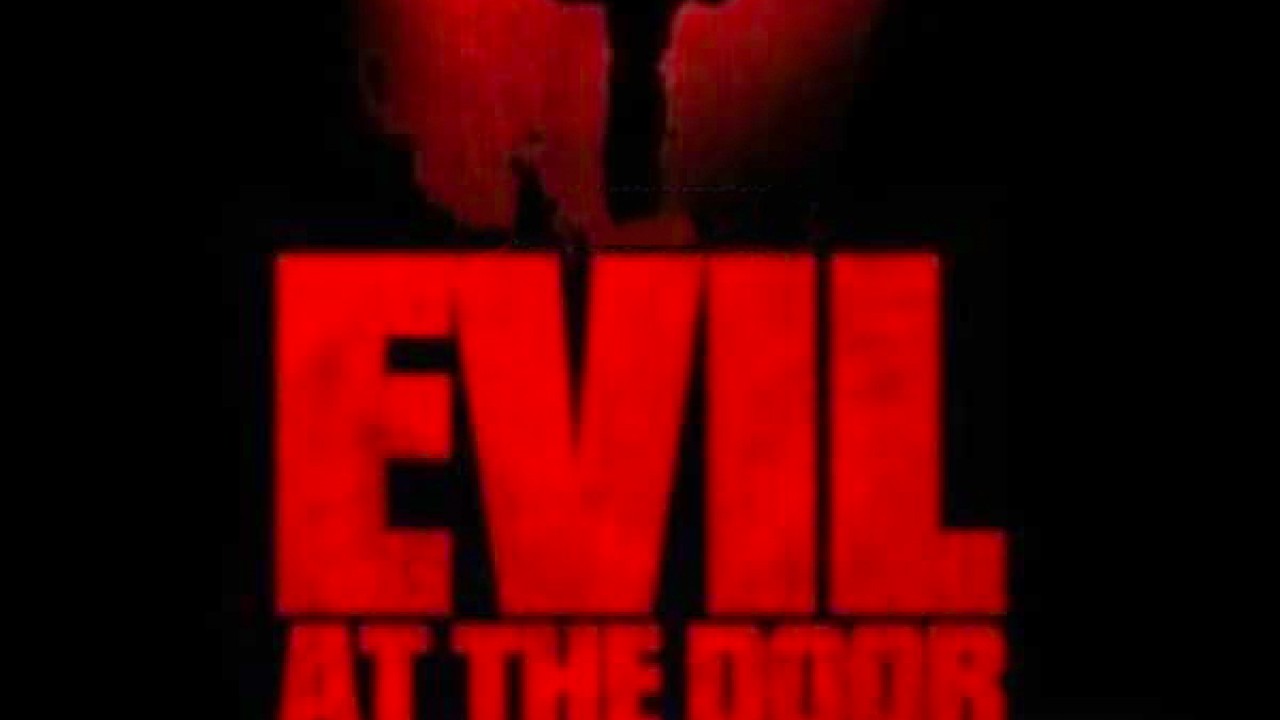 مشاهدة فيلم Evil at the Door 2022 مترجم
