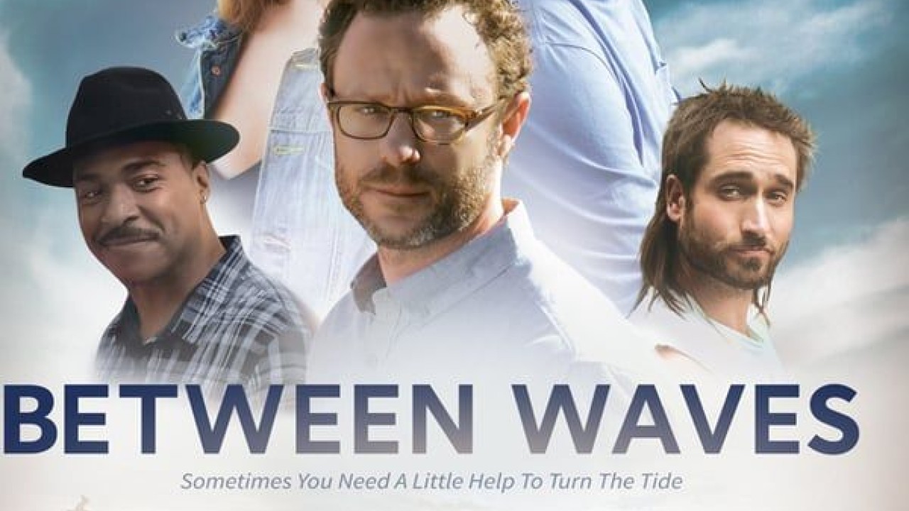 مشاهدة فيلم Between Waves 2018 مترجم