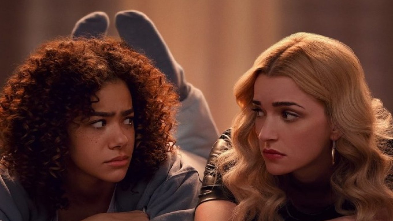 مشاهدة مسلسل Ginny & Georgia موسم 2 حلقة 7
